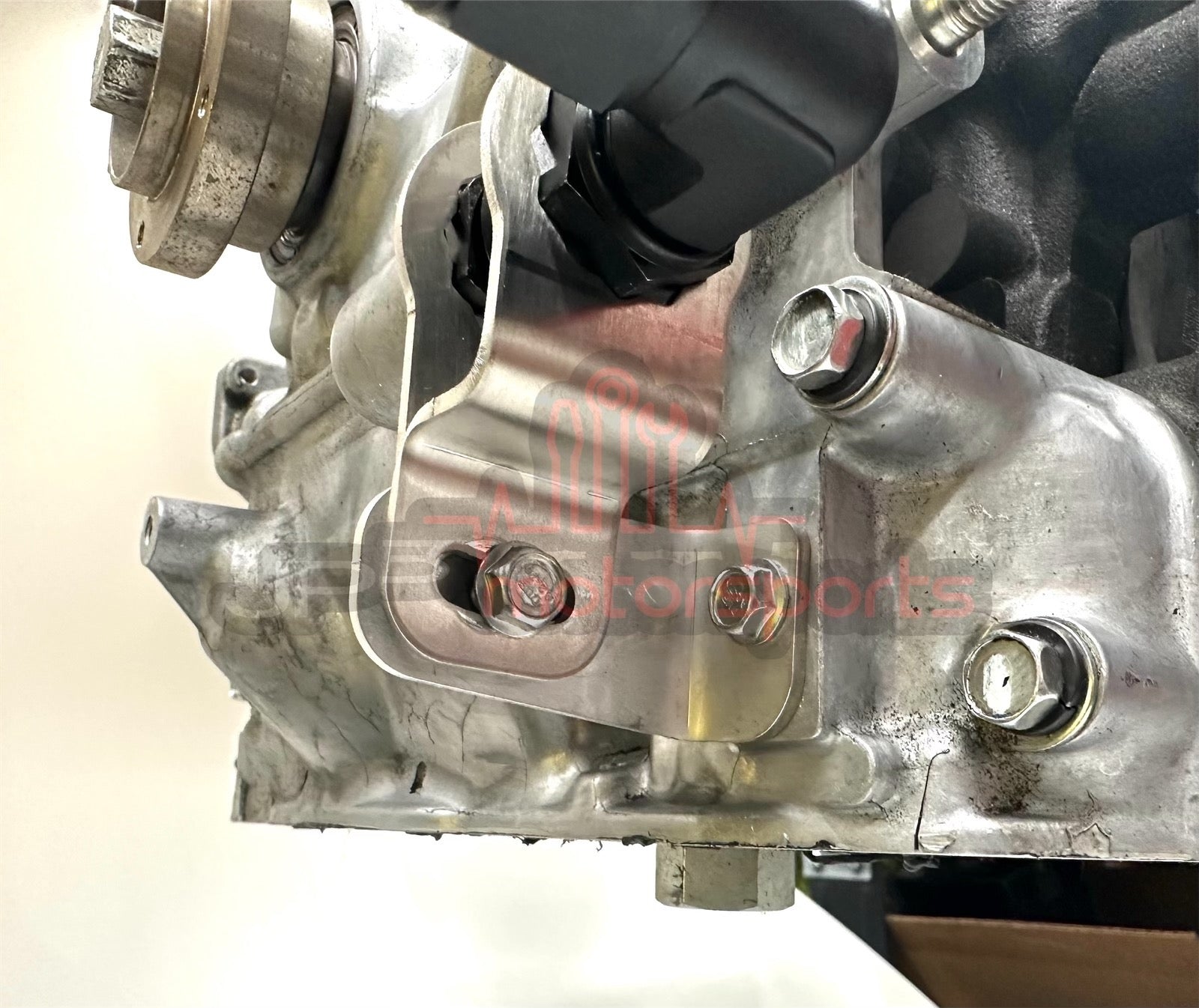 Mazda 13B-REW Front Cover Oil Cooler Fitting Retainer Set