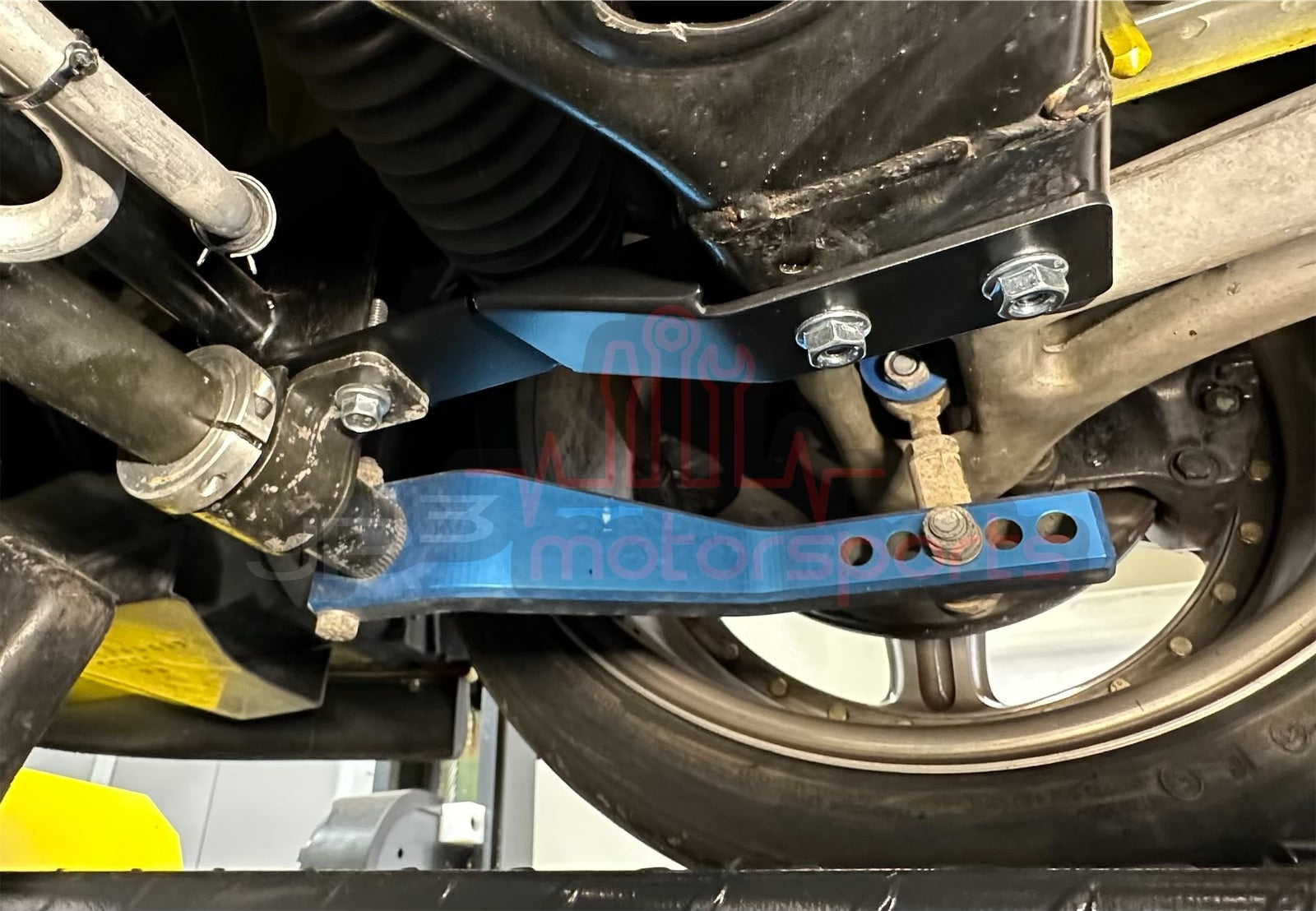 Mazda RX7 FD3S Front Sway Bar Reinforcement Bracket Set