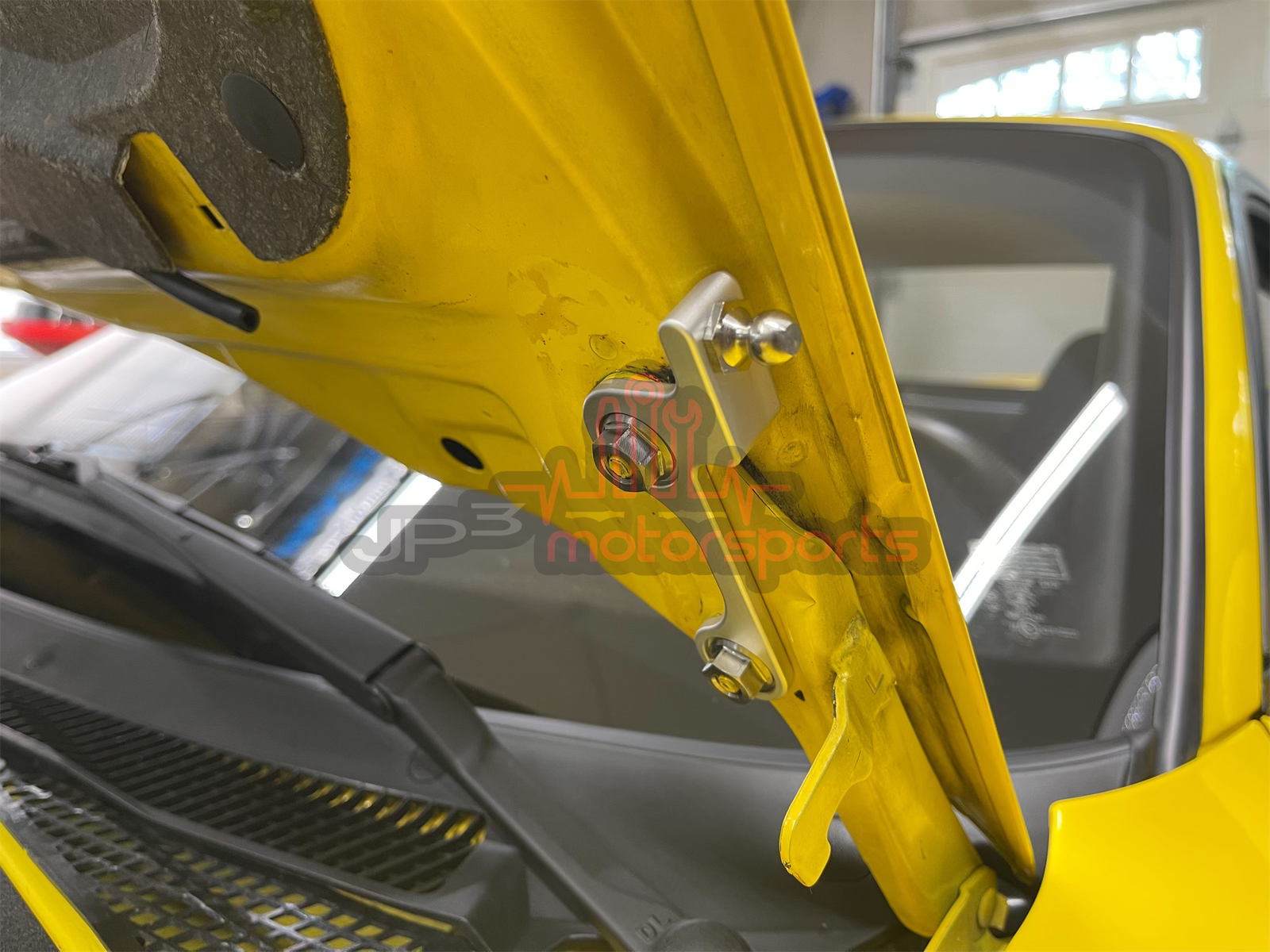 Mazda RX7 FD3S CNC Hood Strut Bracket Set